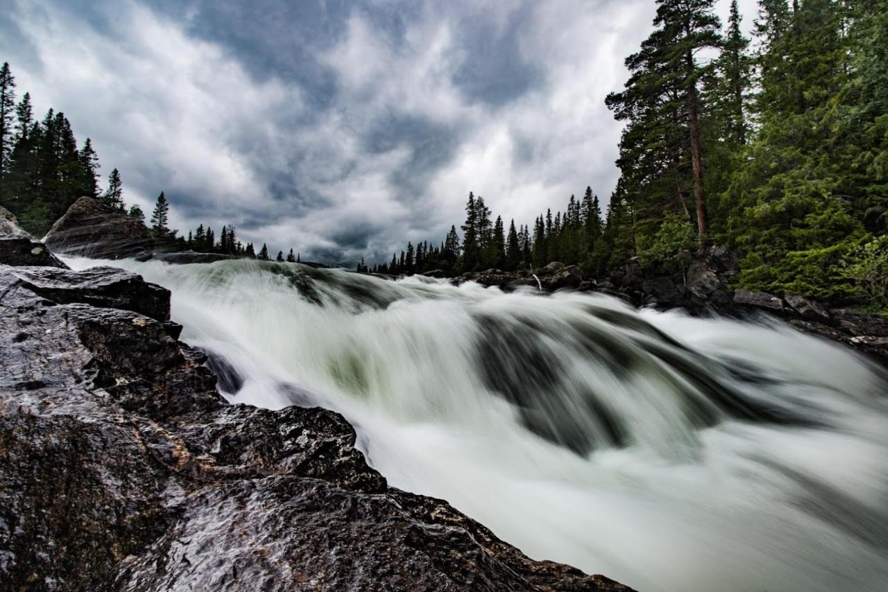 Отель Valadalens Fjaellstation Экстерьер фото