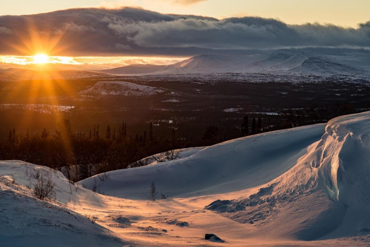 Отель Valadalens Fjaellstation Экстерьер фото